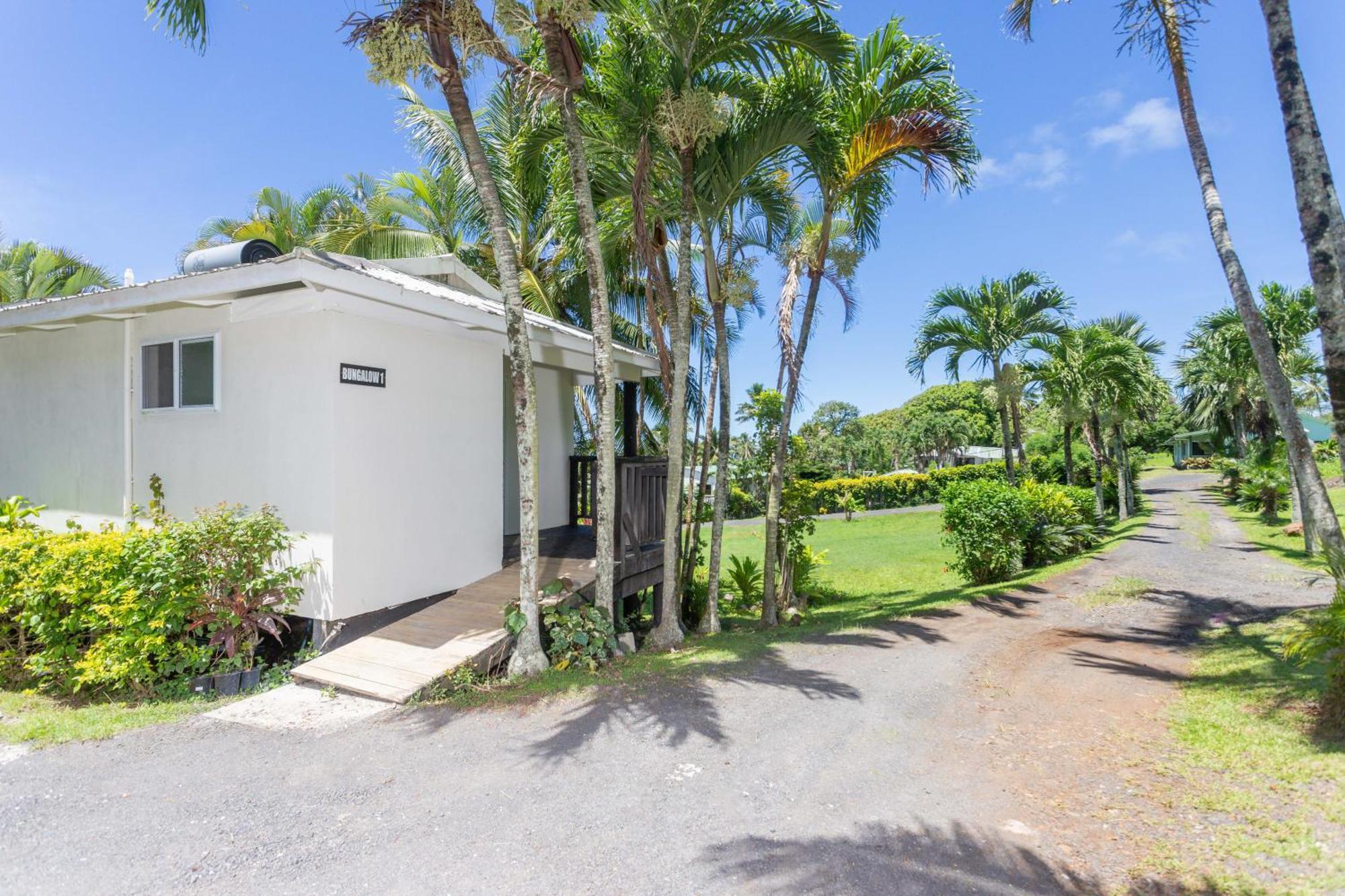 Muri Lagoon View Bungalows - Hillside Bungalow Rarotonga Exterior foto